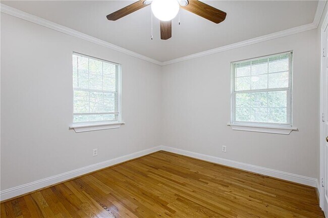 Building Photo - 1643 Briarcliff Rd NE