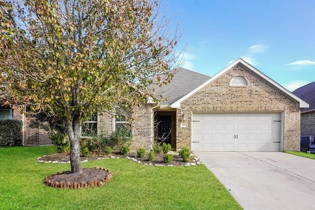 Primary Photo - 297 Country Crossing Cir
