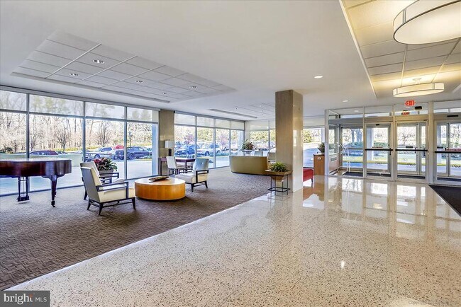 Building Photo - 10500 ROCKVILLE PIK