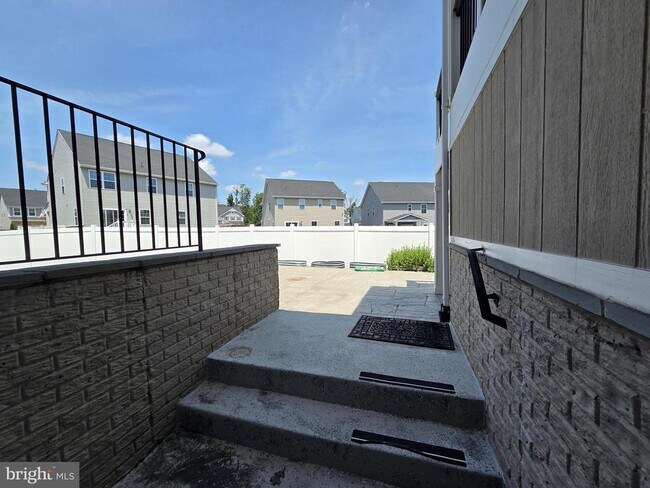 Building Photo - 7550 Mint Springs Ct