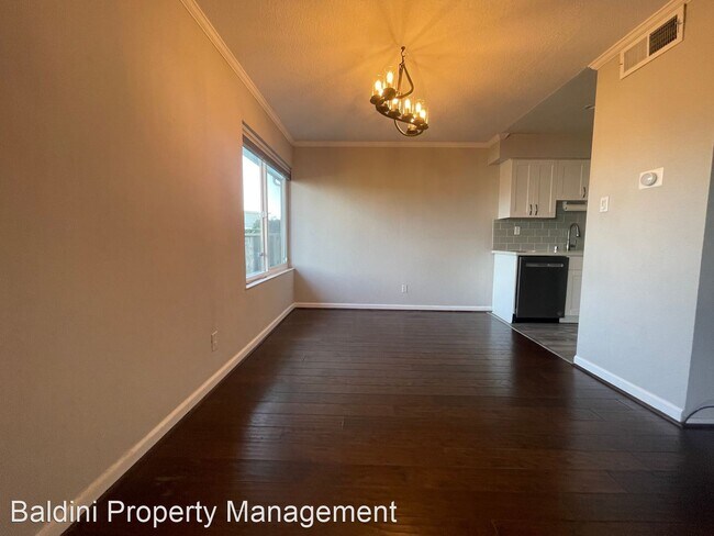 Building Photo - 3 br, 1.5 bath House - 2360 Greendale Drive