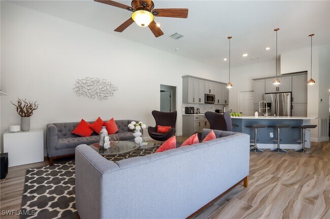 Building Photo - 3510 Lakemont Dr