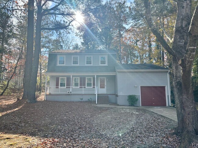Building Photo - Single Family Home in Skimino Hills! Avail...