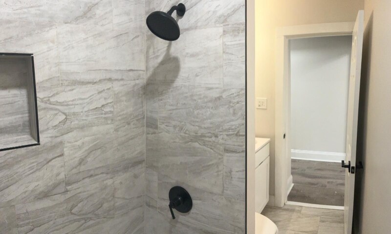 Building Photo - 1970 E 71st St