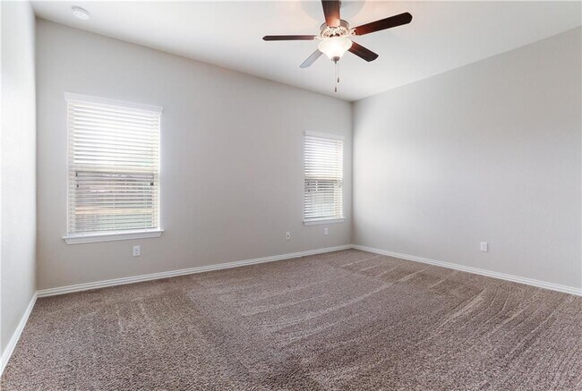 Building Photo - 517 Cerrito Cove
