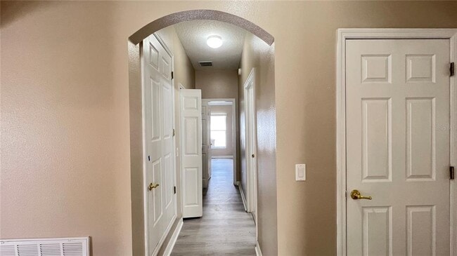 Building Photo - 4599 Cumbrian Lakes Dr