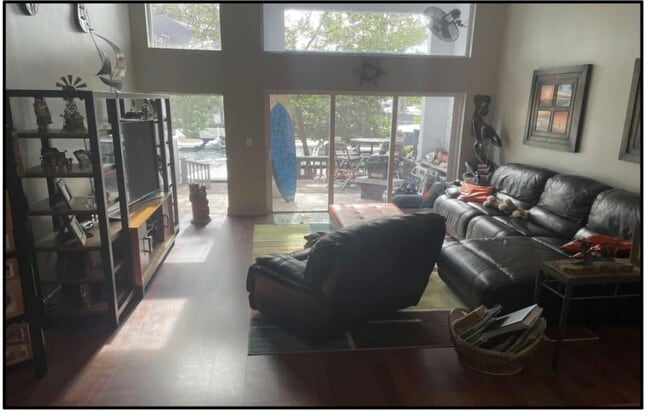 Primary Photo - 2408 NE 135th St