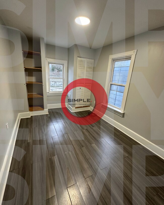 Building Photo - Three Bedroom one bath with off street parking