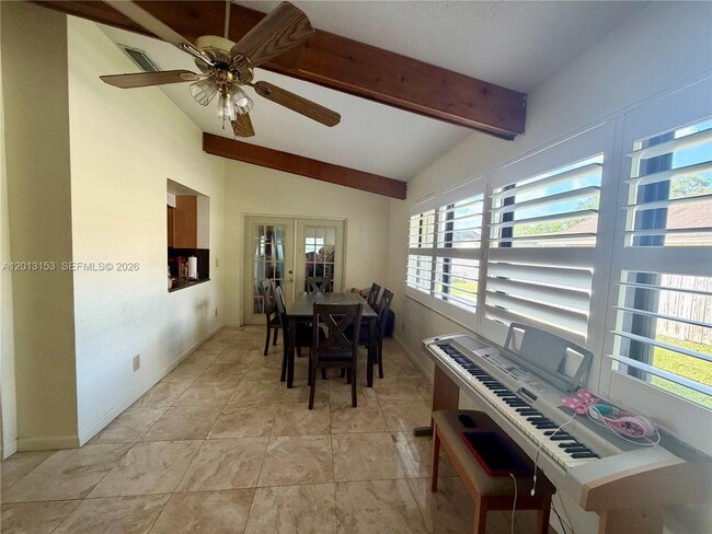 Building Photo - 5501 SW 118th Ave