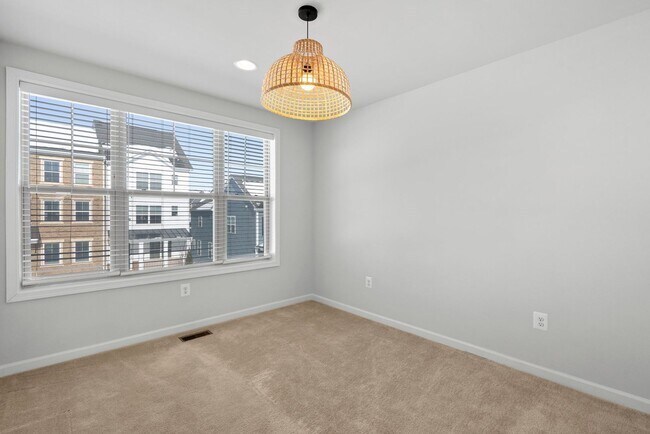 Building Photo - 3 Bed 2.5 Bath - Clarksburg Townhouse - Attached 2 Car Garage