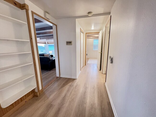 Building Photo - 21204 3rd Ave S