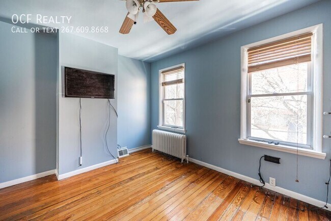 Building Photo - 835 N Newkirk St