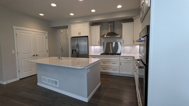 Building Photo - BEAUTIFUL NORTHGATE RANCH HOME WITH FINISH...