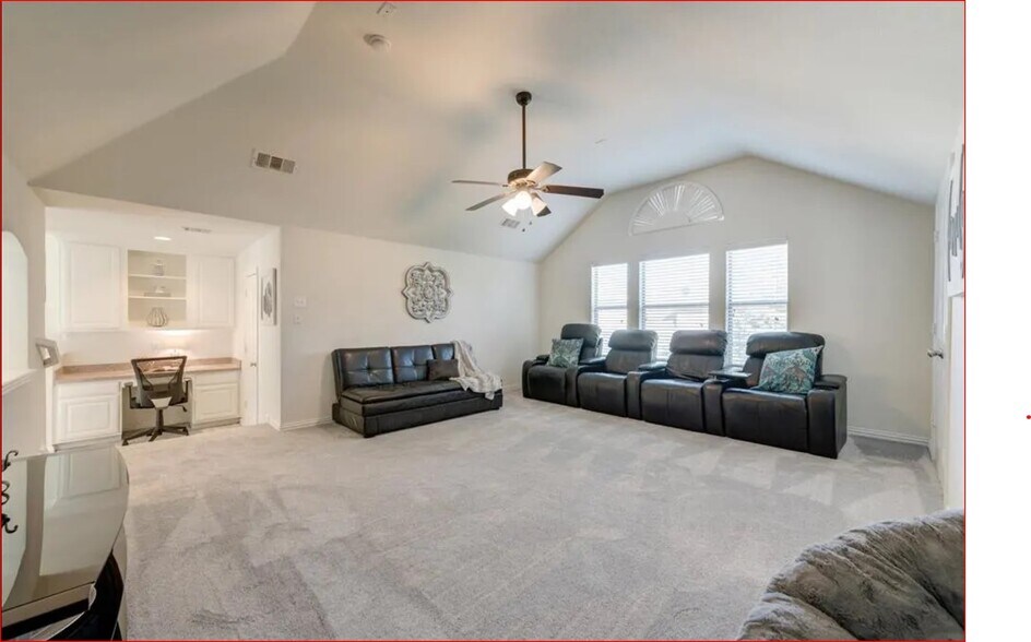 Building Photo - 3424 Dillon Ct