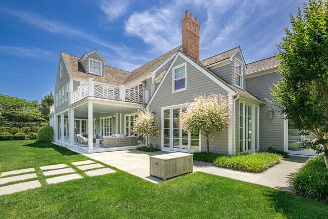 Building Photo - 59 First Neck Lane