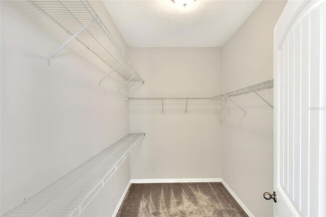 Building Photo - 1900 Wind Meadows Dr