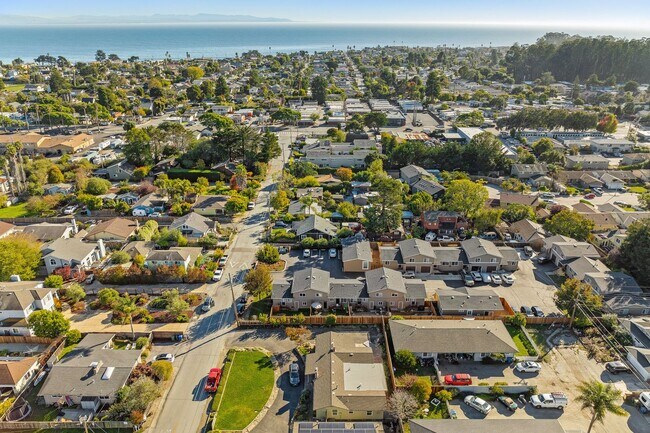 Building Photo - Coastal Comfort in Pleasure Point – Modern...