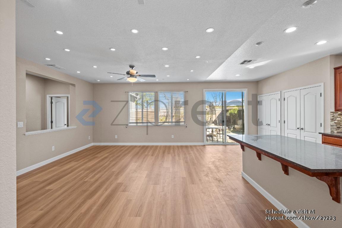 Building Photo - 8106 Westport Cir