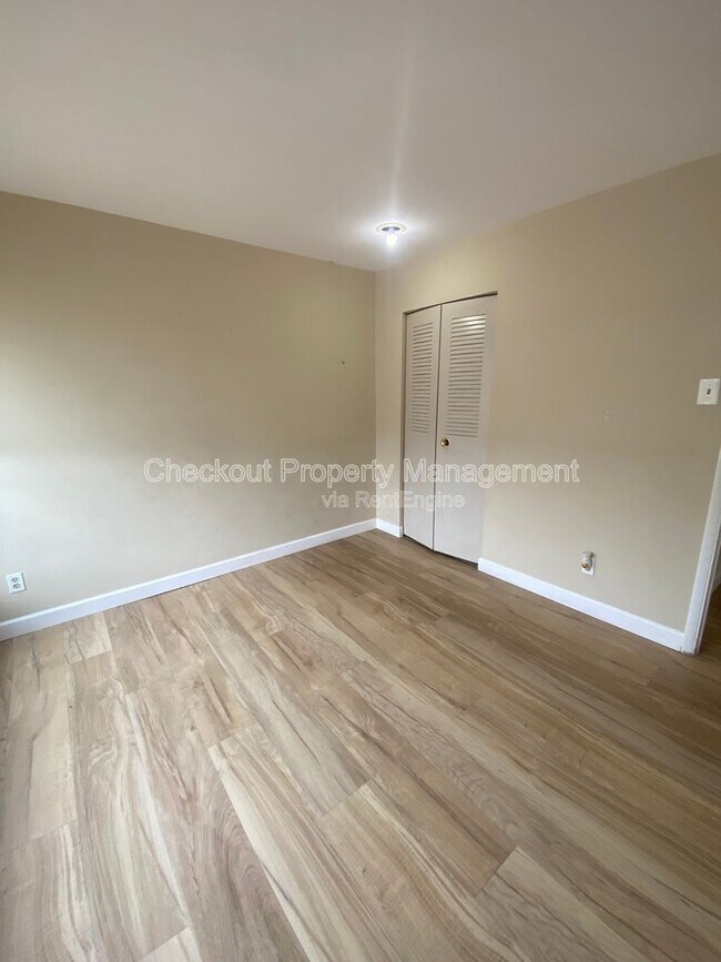 Building Photo - 3737 Morgan Ford Rd