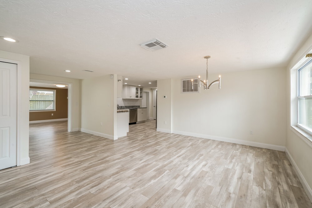 Building Photo - 4045 Grayton Dr