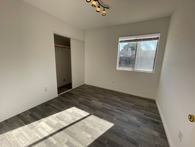 Building Photo - 1028 Grackle Ct