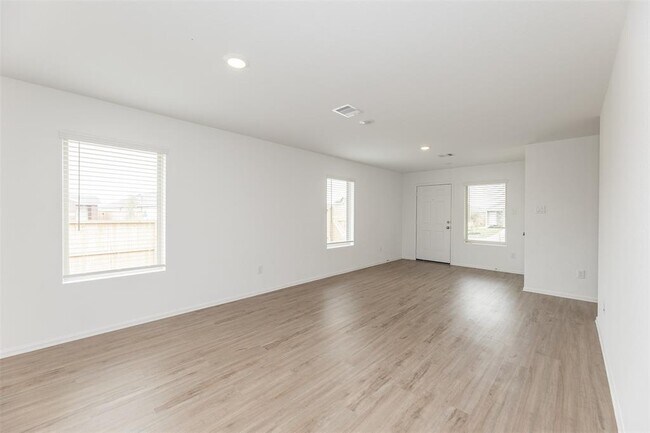 Building Photo - 7347 Greenbriar Cayon Ln