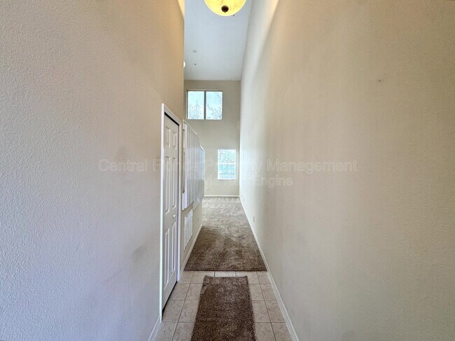 Building Photo - 10036 Moorshire Cir