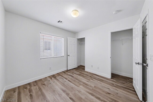Building Photo - 7553 Treasure Chest St
