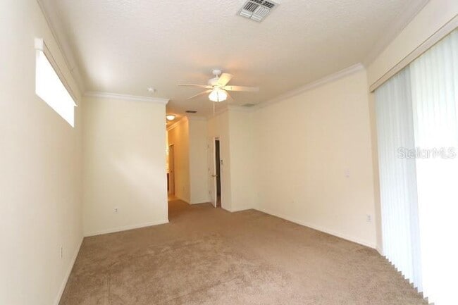 Building Photo - 1035 Lascala Dr