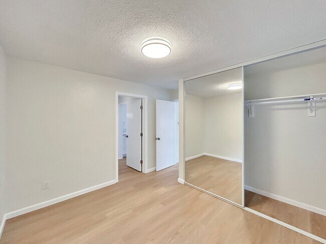 Building Photo - Beautiful 1BD/1BA Fully Remodeled Unit w/ ...
