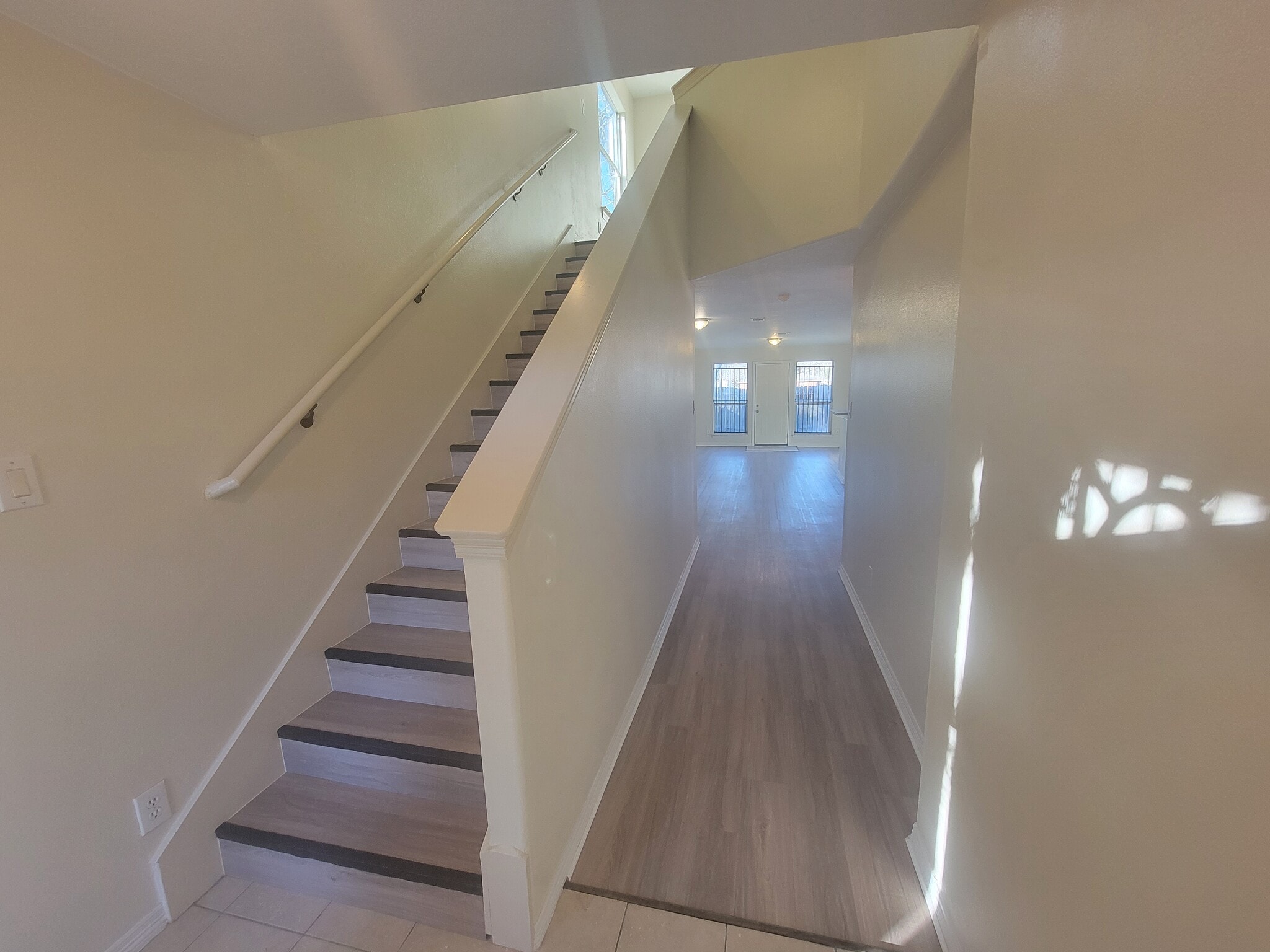 Building Photo - 3813 Lydia St