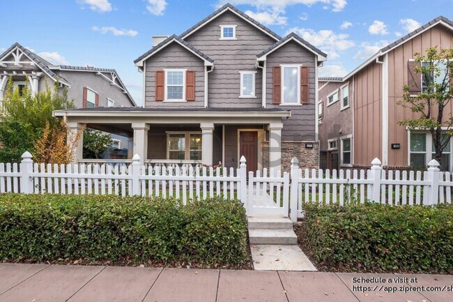 Primary Photo - 1271 S Central Pkwy