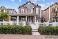 Building Photo - 1271 S Central Pkwy