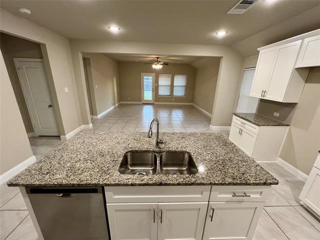 Building Photo - 2143 Erika Ln