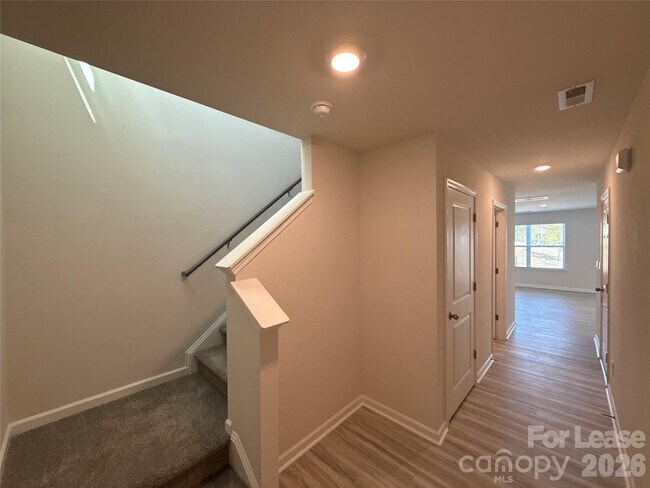 Building Photo - 6117 Faron Wy