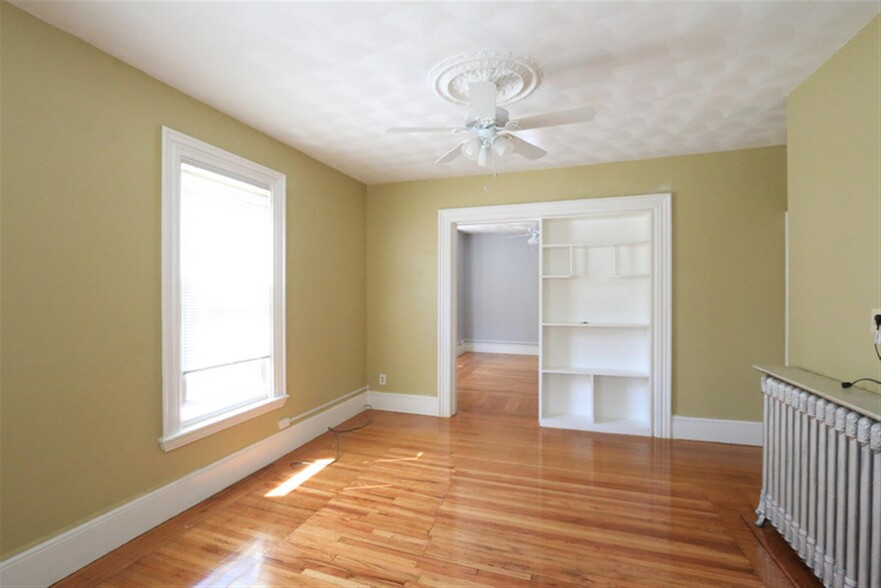 Building Photo - 58 Vinal Ave