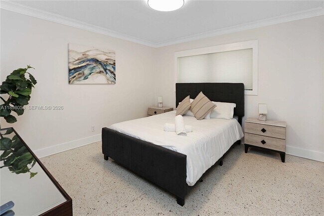 Building Photo - 1410 Polk St