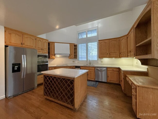 Building Photo - 165 Tiptoe Ln