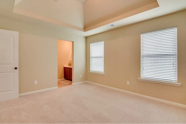 Building Photo - 151 Seaton Ave