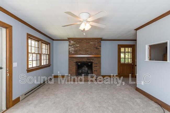 Building Photo - 207 S Alston St