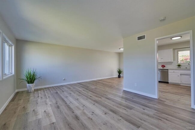 Building Photo - 786 Glenshaw Dr