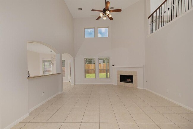 Building Photo - 67 Sagamore Ridge Pl
