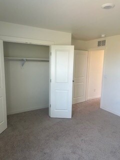 Building Photo - 508 Ledge St