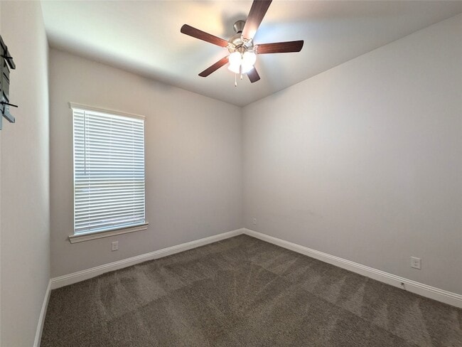 Building Photo - 1409 Summit View Ln