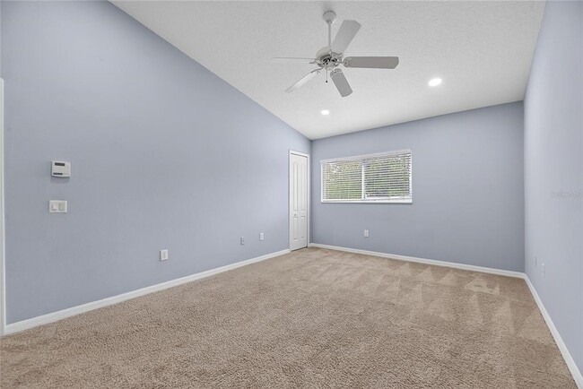 Building Photo - 13123 Kings Crossing Dr