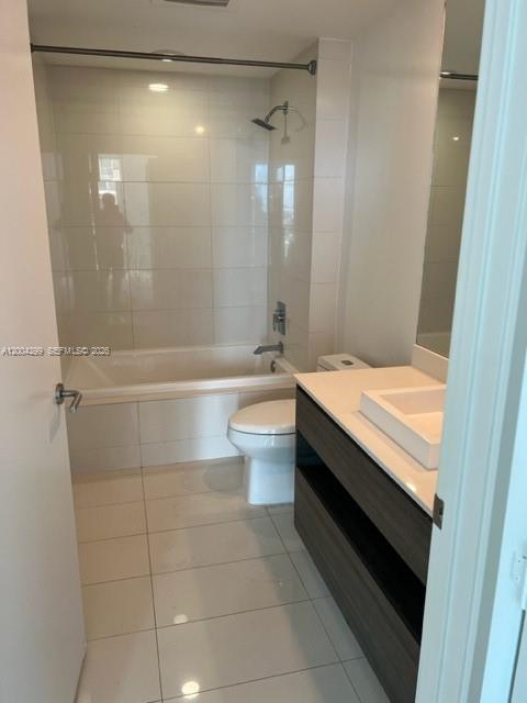 Building Photo - 1100 S Miami Ave