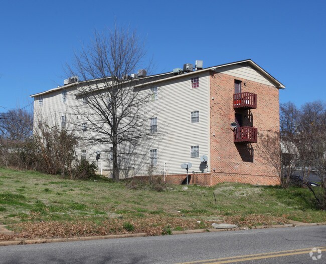 Building Photo - Fusion Apartments