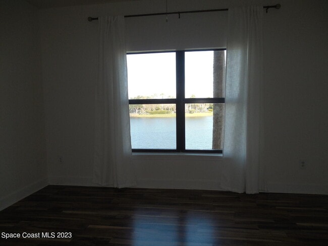 Building Photo - 6451 Borasco Dr