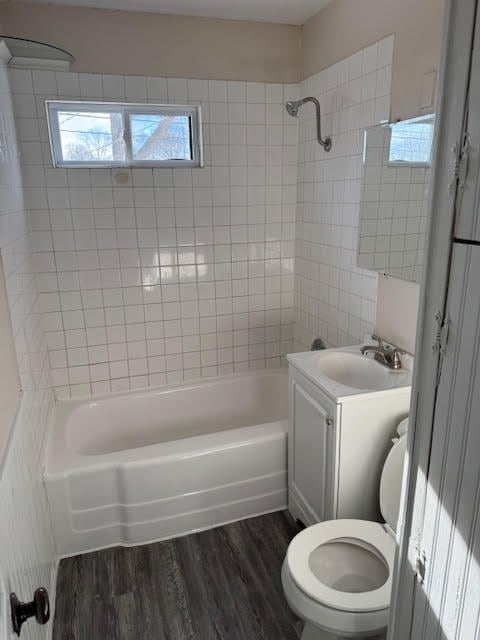 Building Photo - 719 Sherwood Terrace