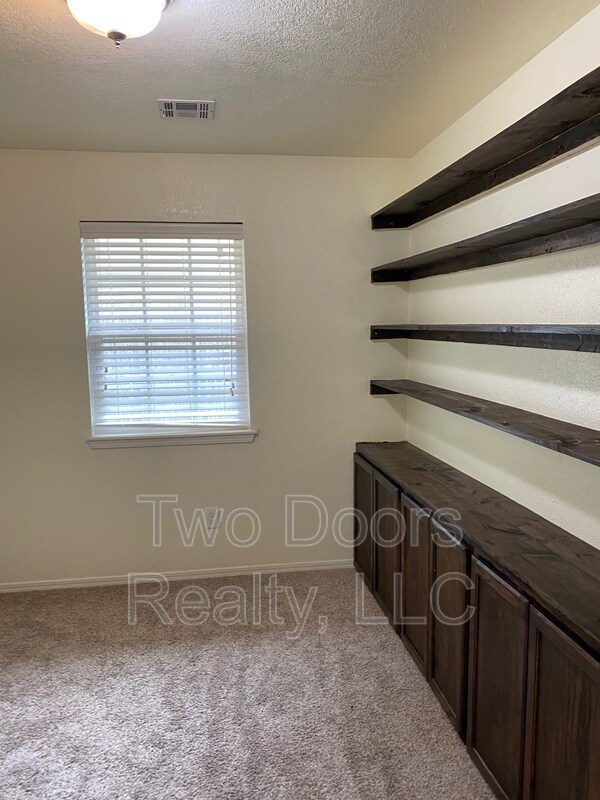 Building Photo - 12303 SW 14th St